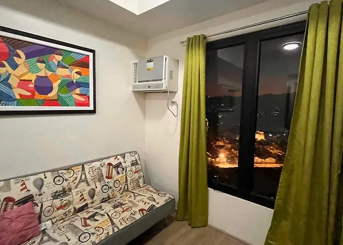 The Median Aparthotel *