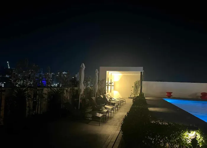 The Median Aparthotel Cebu